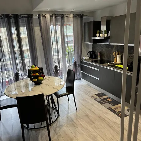 Gorgeous 2 Bedrooms Nicea